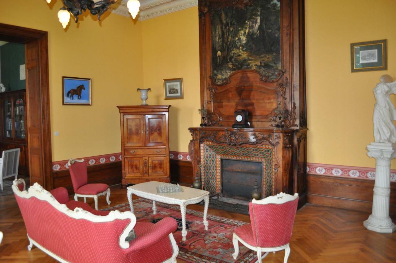 Château du Logis de Roche Clairac  Extérieur photo