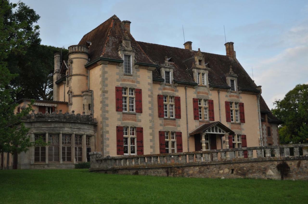Château du Logis de Roche Clairac  Extérieur photo