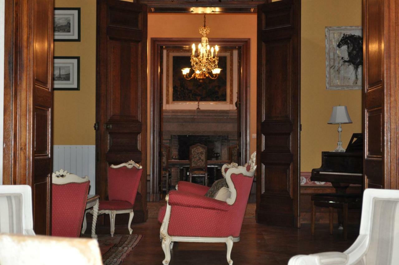 Château du Logis de Roche Clairac  Extérieur photo